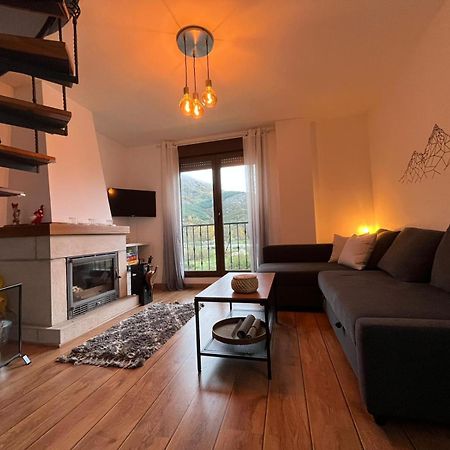 Apartament Duplex El Refugio De Porma Puebla de Lillo Zewnętrze zdjęcie